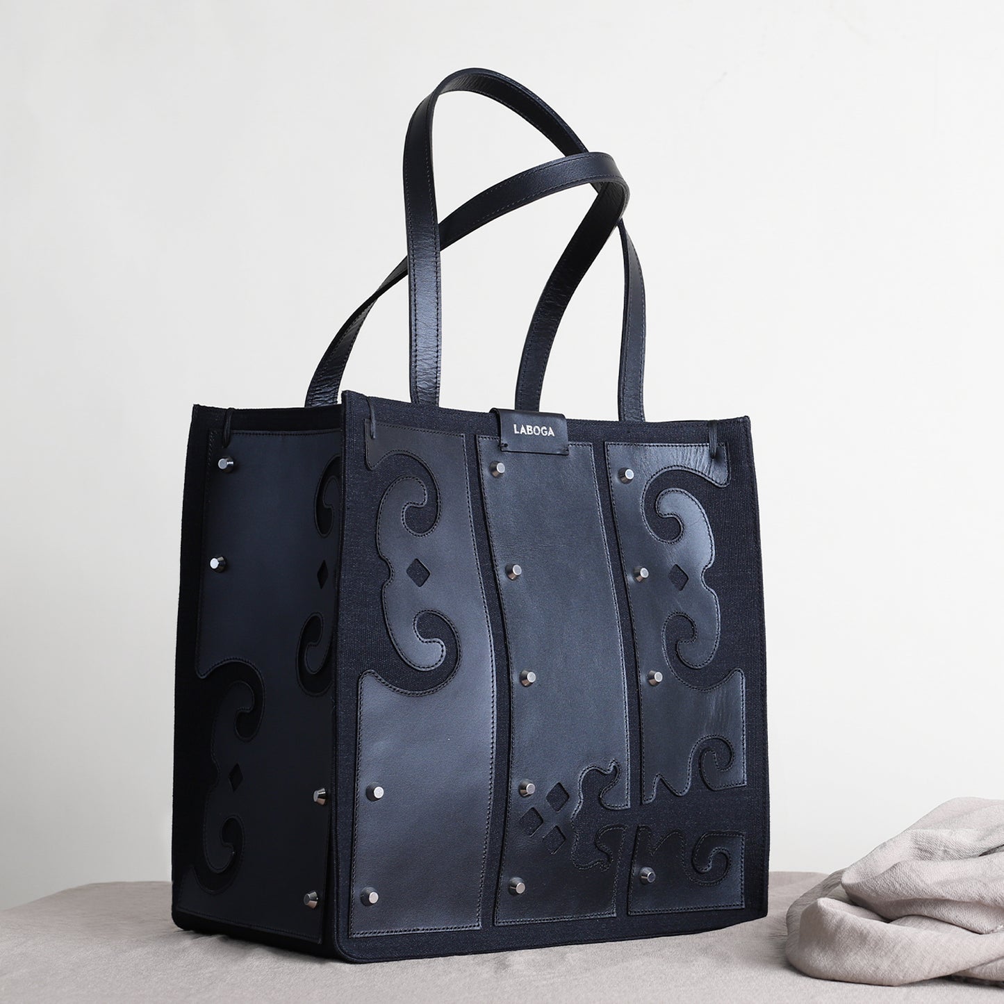Door Tote, Ed. 4