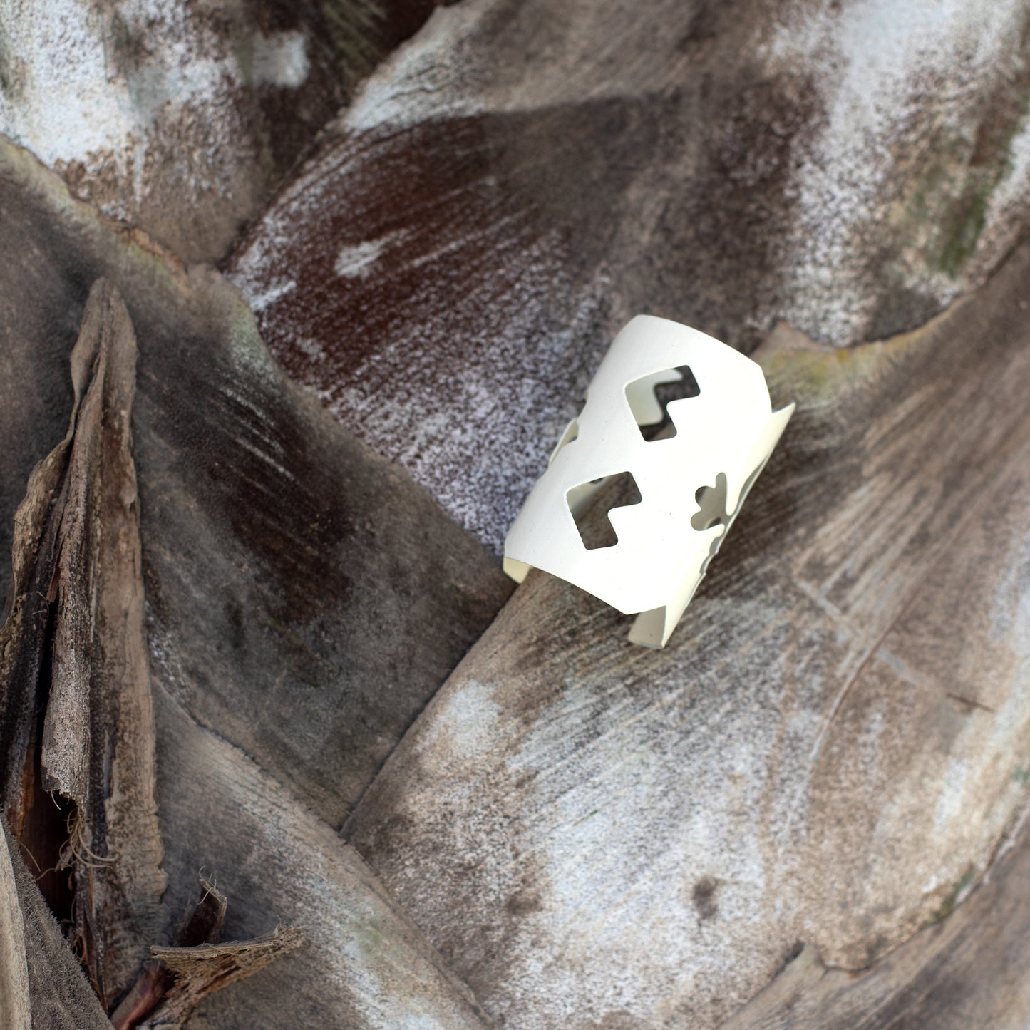 Geometric Cuff, Beige
