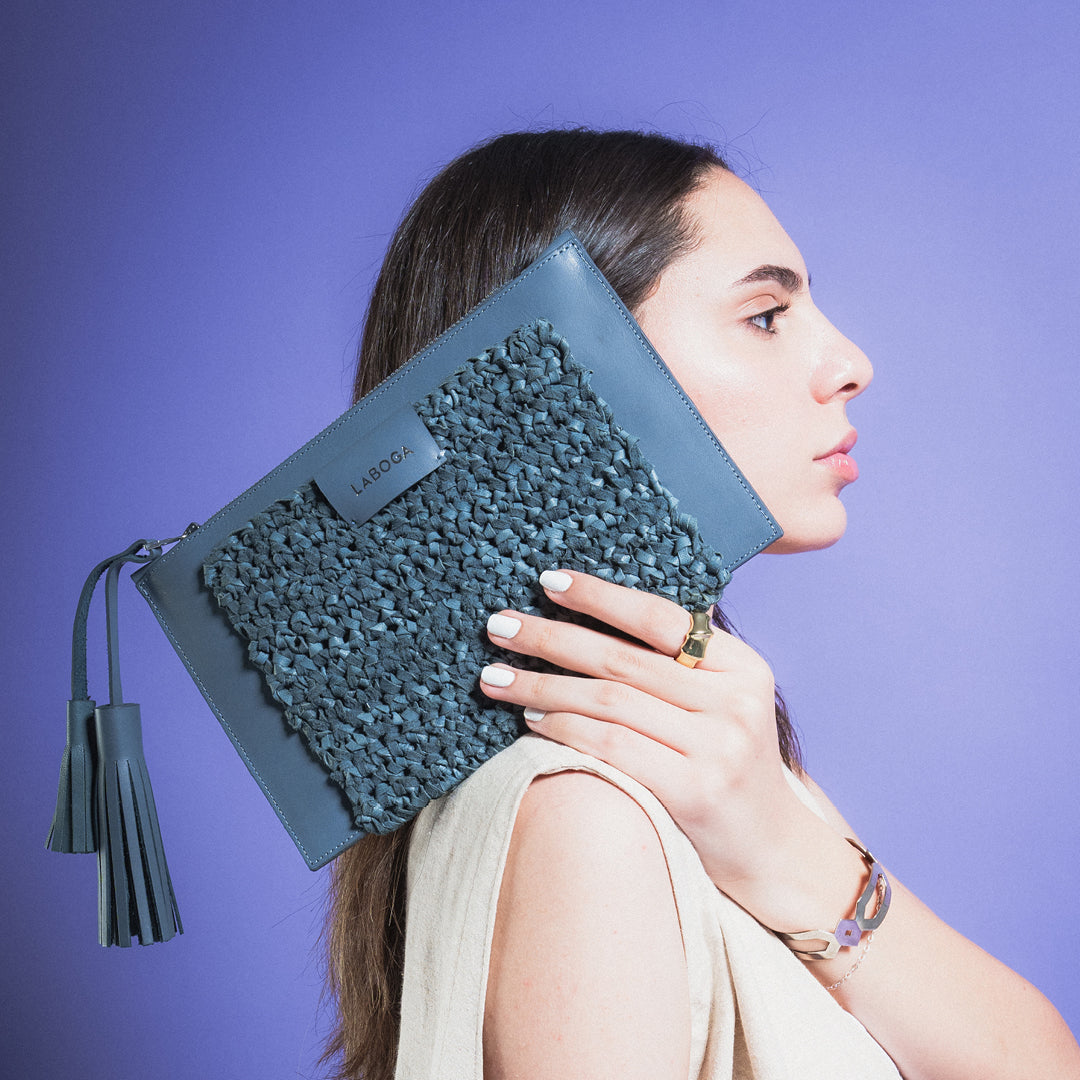 Mervat Clutch, Gray - LABOGA