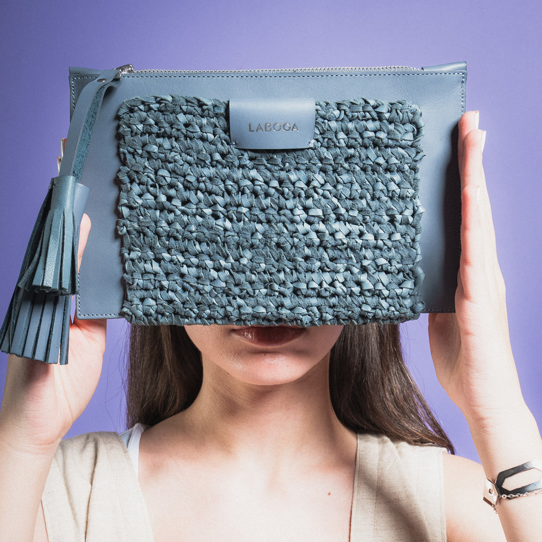 Mervat Clutch, Gray - LABOGA