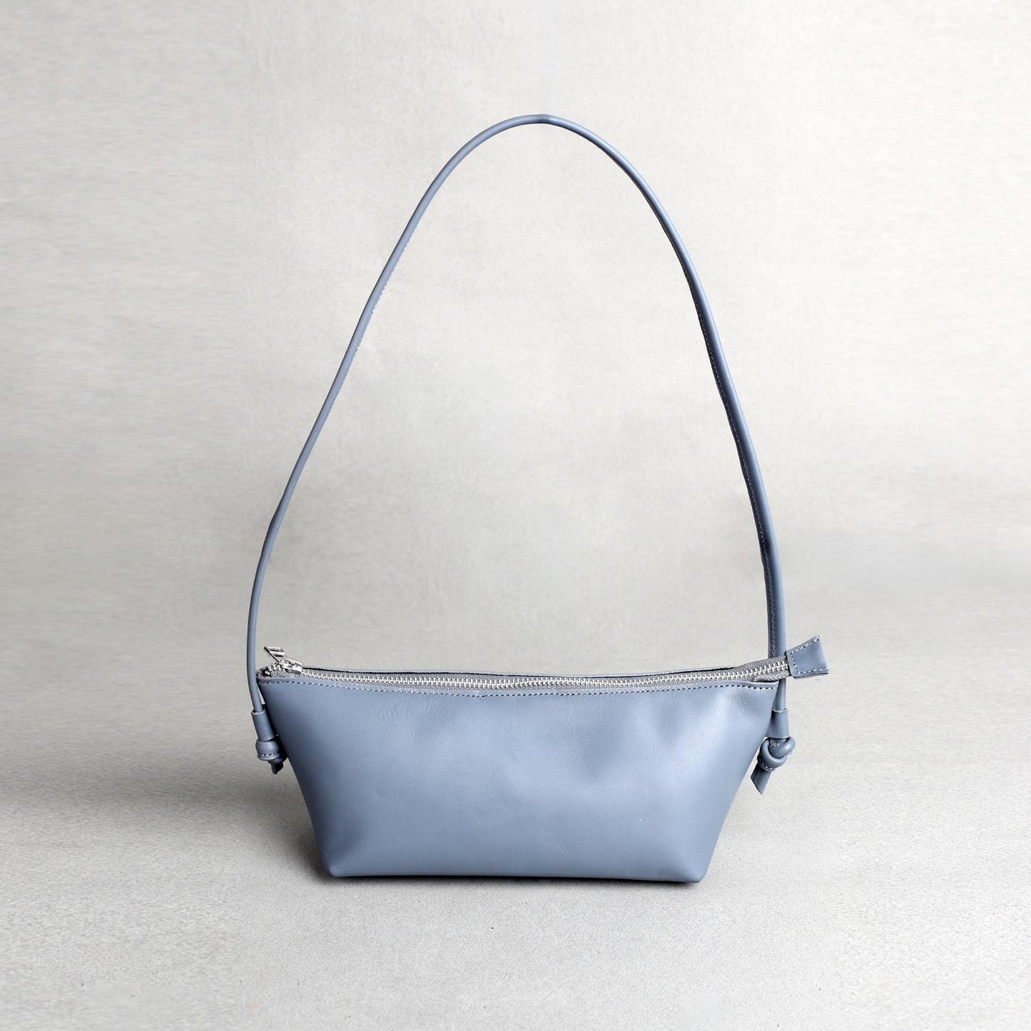 Sabra Handbag, Gray Ed. 2 - LABOGA