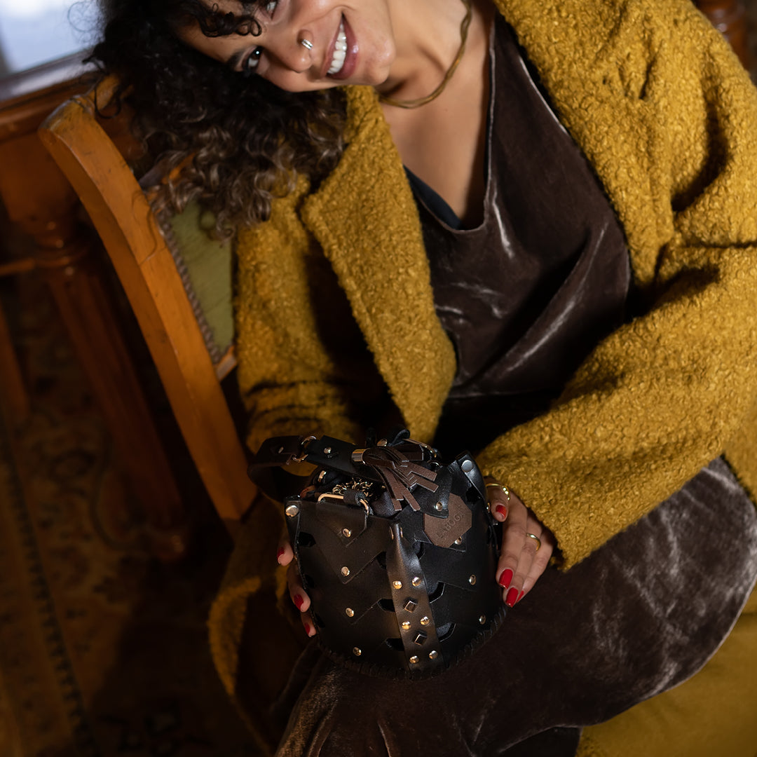 Vertebrae Mini - Black Smooth Leather on Brown Suede - LABOGA