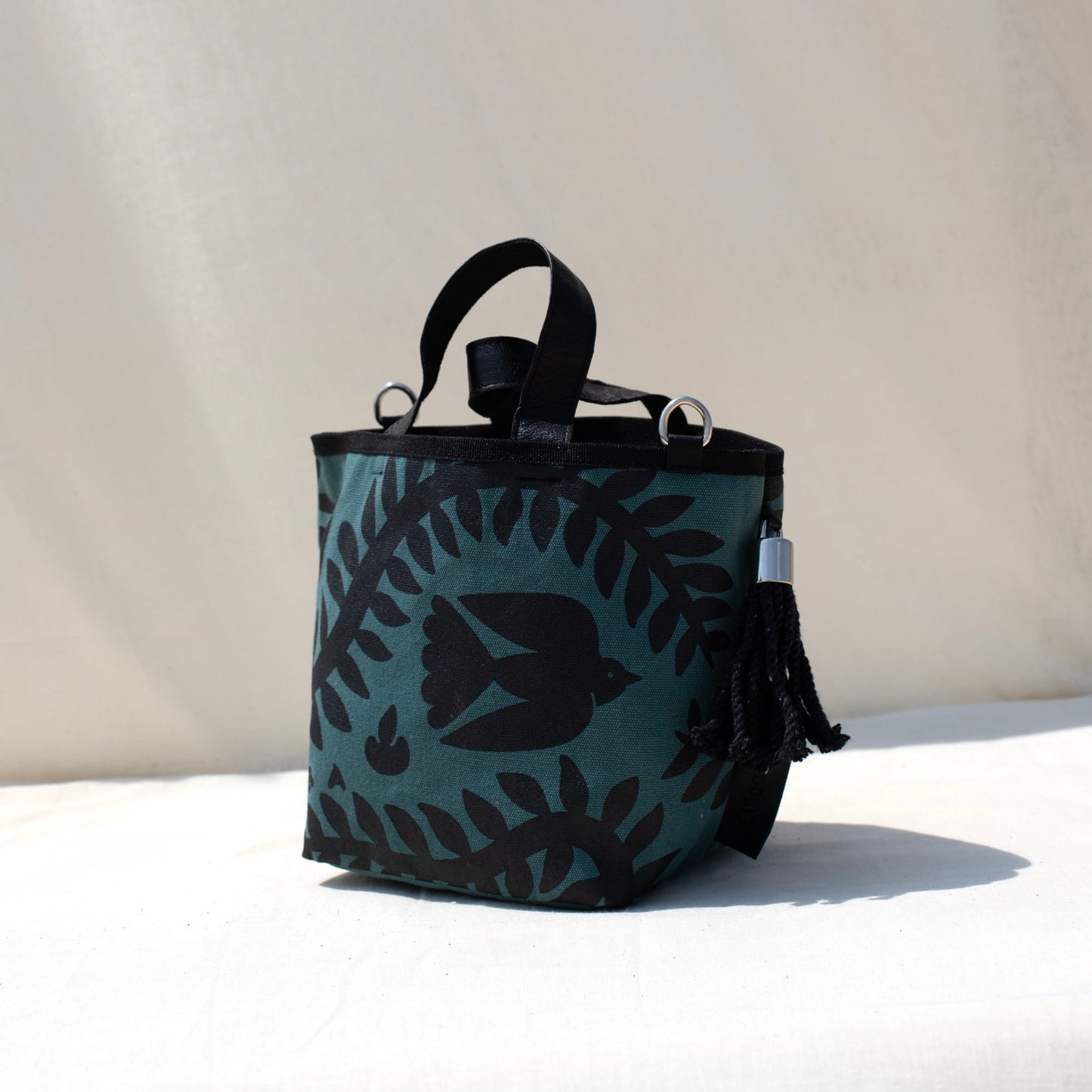 Mini Nomad, Black on Teal