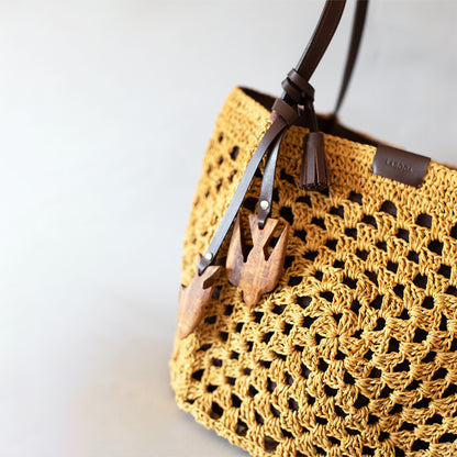 Villia Tote