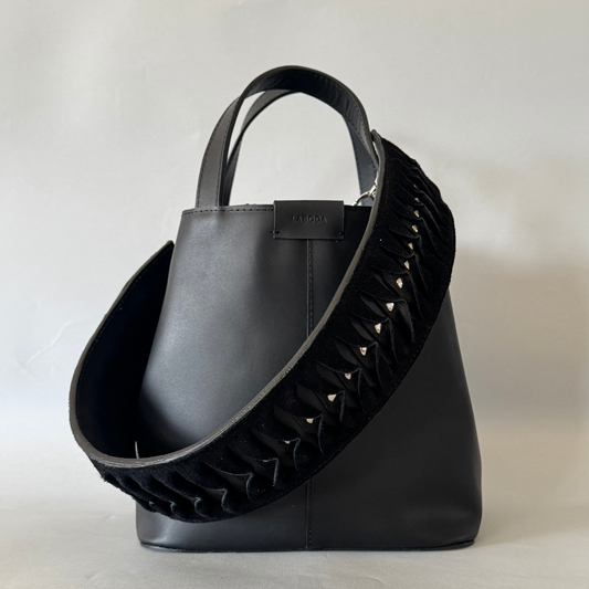 Zaira, Black Ed3