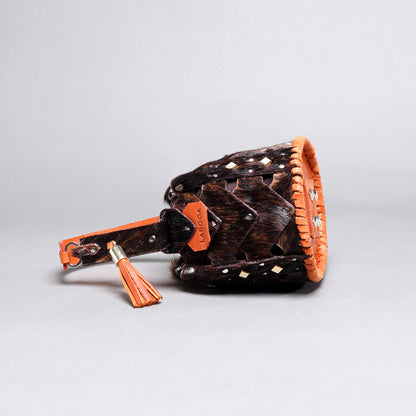 Vertebrae Mini, Special Brown on Orange