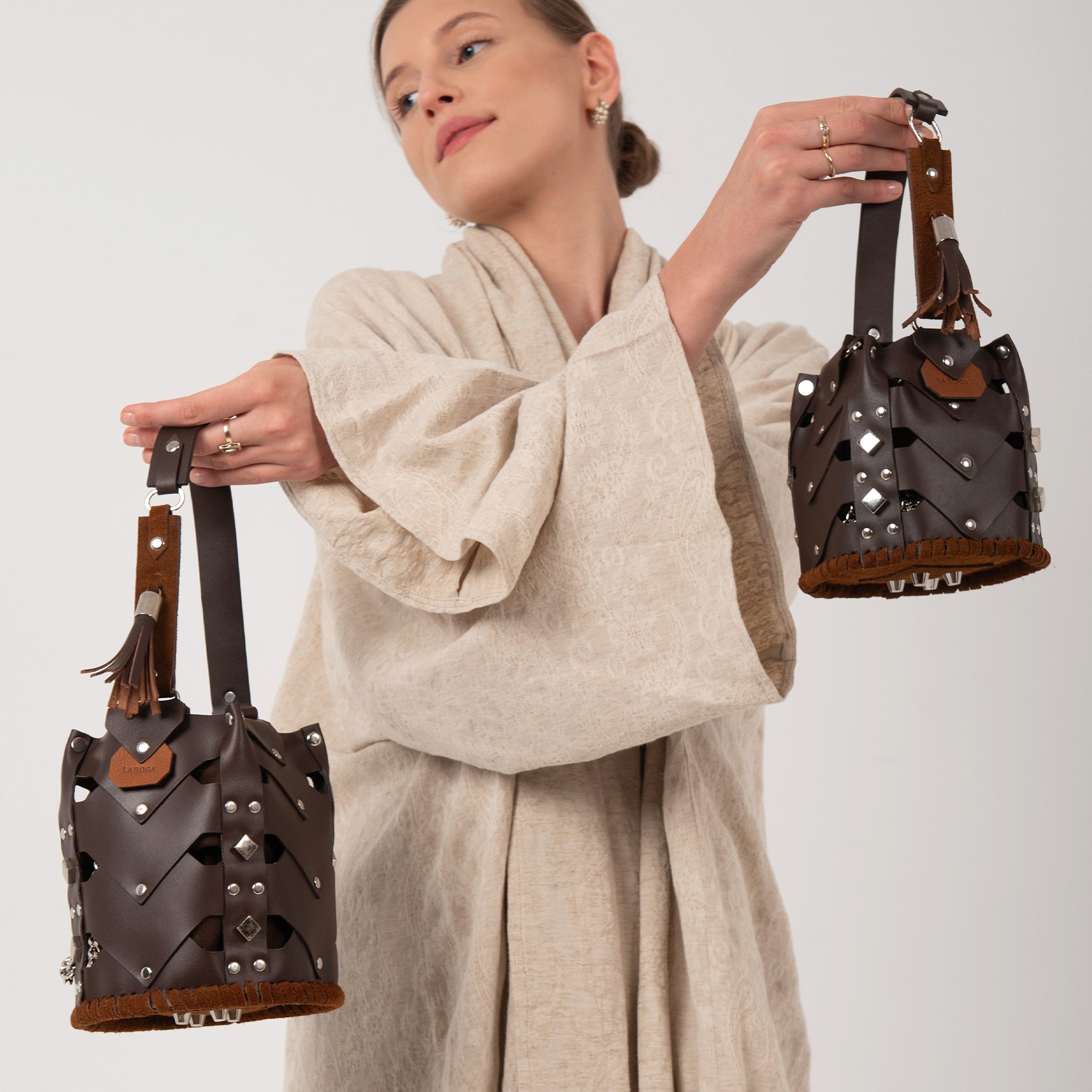 Vertebrae Medium, Brown